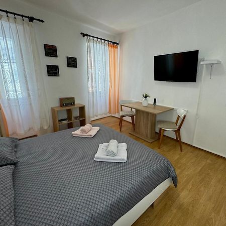 Apartment Marija Vodnjan Esterno foto