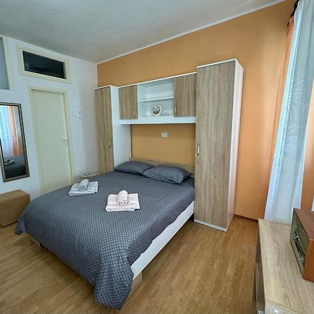Apartment Marija Vodnjan Esterno foto
